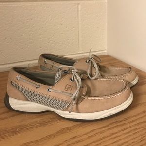 Light Brown Sperry Boat Shoes!